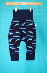 Pantalon bébé pour idée cadeaux de naissance original - Petites Menottes - Pantalon Evolutif Cétacés en coton bio - Photo 6