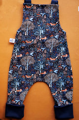 Salopette bébé pour idée cadeaux de naissance original - Petites Menottes - Salopette Evolutive Hallerbos en coton bio - Photo 9