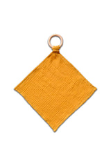 Anneau de Dentition bébé pour cadeau de naissance original - aPunt Barcelona - Anneau de Dentition en Coton Bio Ocre en coton bio - Photo 1