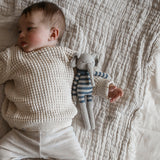 Doudou bébé pour idée cadeaux de naissance original - Patti Oslo - Doudou en Crochet Ellie Eléphant Bleu en coton bio - Photo 3