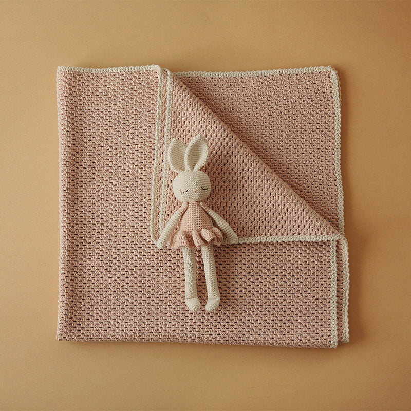 Doudou bébé pour idée cadeaux de naissance original - Patti Oslo - Doudou en Crochet Lapin Ballerine en coton bio - Photo 3
