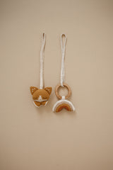 Jouet à Suspendre bébé pour idée cadeaux de naissance original - Patti Oslo - Jouet à Suspendre Arc en Ciel en coton bio - Photo 2