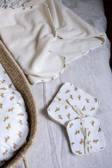 Lingettes lavables bébé pour idée cadeaux de naissance original - Joey Paris - Lot de 3 Petites Lingettes-gants Lavables Zoe Zebra Blanches en coton bio - Photo 6