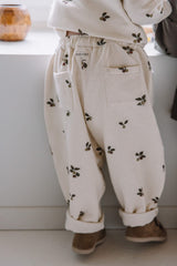 Pantalon bébé pour idée cadeaux de naissance original - Studio Bohème - Pantalon Carrot Prunes Ecru en coton bio - Photo 4