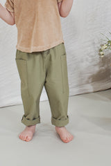 Pantalon bébé pour idée cadeaux de naissance original - Minabulle - Pantalon Anatole Kaki en coton bio - Photo 2