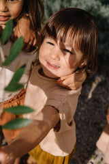 T-Shirt MC bébé pour idée cadeaux de naissance original - Studio Bohème - T-Shirt Bama Pêche en coton bio - Photo 2