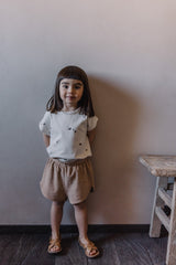 T-Shirt MC bébé pour idée cadeaux de naissance original - Studio Bohème - T-shirt Bama Petites Figues Ecru en coton bio - Photo 3