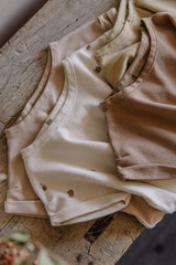 T-Shirt MC bébé pour idée cadeaux de naissance original - Studio Bohème - T-shirt Bama Petites Figues Ecru en coton bio - Photo 5