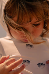 Anti-UV-Schwimm-T-Shirt mit langen Ärmeln und Kapuze Janeiro White Ball Fish