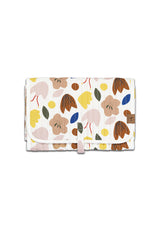 Tapis à Langer bébé pour cadeau de naissance original - Fabelab - Tapis à Langer Blanc Imprimé Fleurs en coton bio - Photo 1