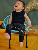 Pantalon bébé pour idée cadeaux de naissance original - Petites Menottes - Pantalon Evolutif Cosmos en coton bio - Photo 2