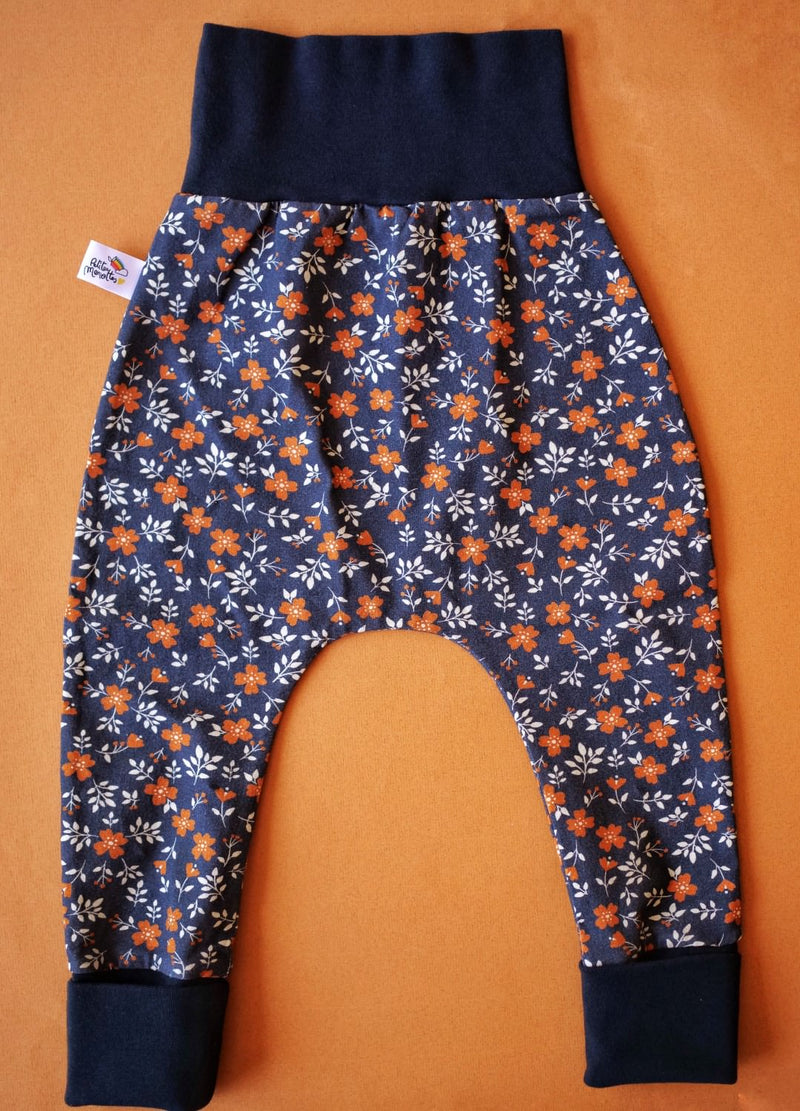 Pantalon bébé pour idée cadeaux de naissance original - Petites Menottes - Pantalon Evolutif Minimal en coton bio - Photo 4