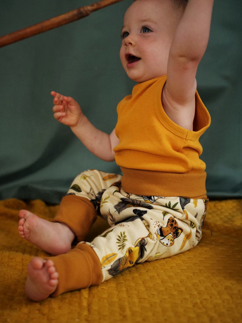 Pantalon bébé pour idée cadeaux de naissance original - Petites Menottes - Pantalon Evolutif Savannah en coton bio - Photo 2