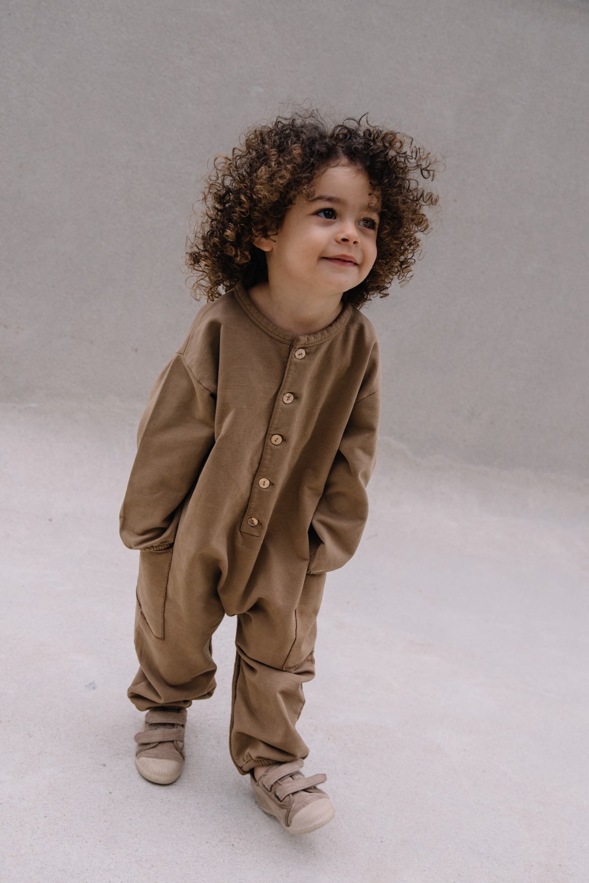 Combinaison Bébé en Coton Bio - Studio Bohème - Big Papi Cocoa Marron ...