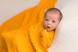 Couverture bébé pour idée cadeaux de naissance original - Micu Micu - Couverture Bébé en Coton Bio Tissé Ocre en coton bio - Photo 4
