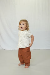 Pantalon bébé pour idée cadeaux de naissance original - Minabulle - Pantalon Anatole Cannelle en coton bio - Photo 3