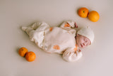 Pochon de Naissance imprimé Oranges (pull, legging & bonnet) Ecru
