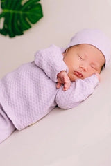 Lila bedruckter Geburtsbeutel (Pullover, Leggings und Mütze) Violett