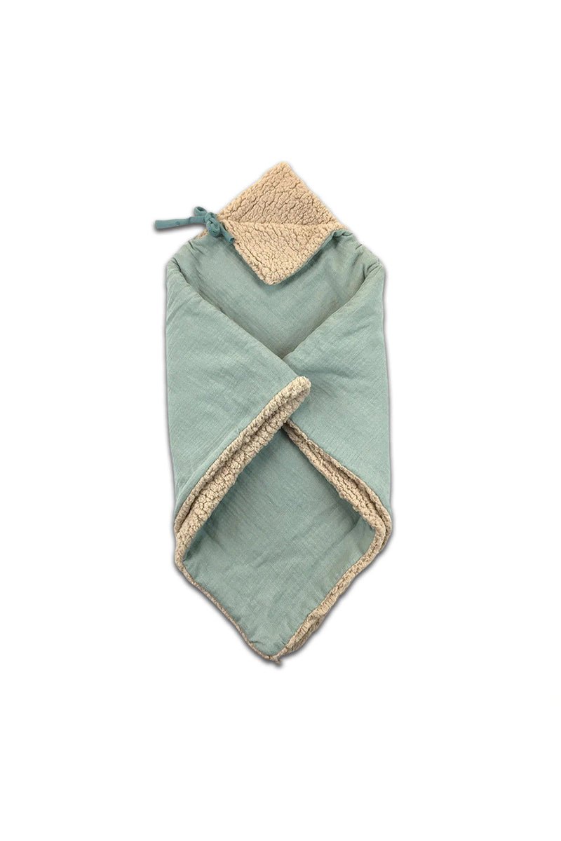 Poncho bébé pour cadeau de naissance original - Petit Pote - Poncho Evolutif Double-Gaze Vert de Gris & Sherpa Ourson en coton bio - Photo 1