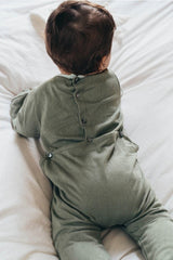Pyjama bébé pour idée cadeaux de naissance original - Risu Risu - Pyjama Domino Kaki Clair en coton bio - Photo 4