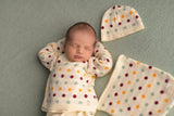 Tenue de Naissance bébé pour idée cadeaux de naissance original - Micu Micu - Tenue de Naissance en Coton Bio avec Bonnet à Pois Beige en coton bio - Photo 4